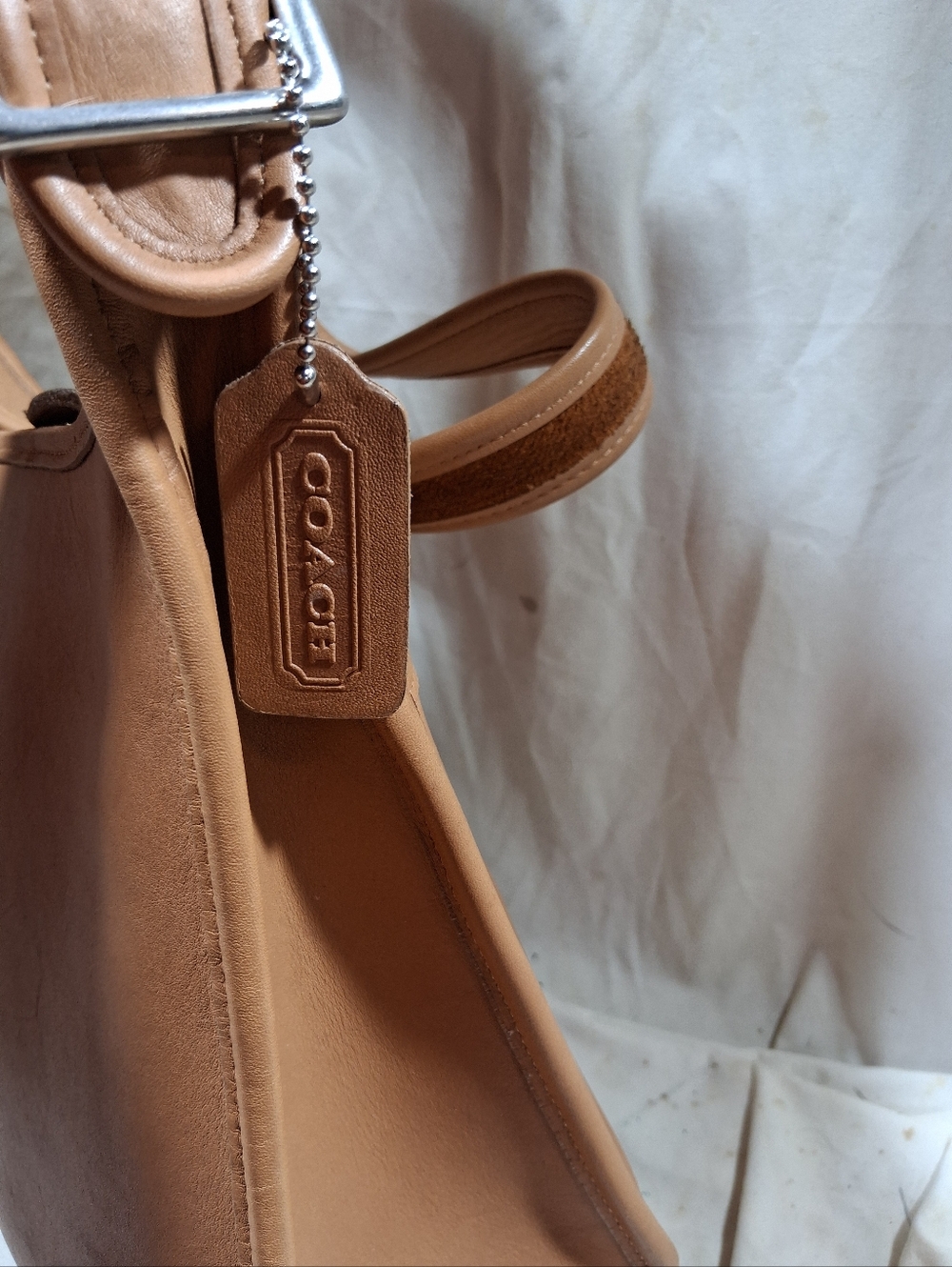 Vintage Coach Tan Large Legacy Zip Bag - Picture 6 of 14